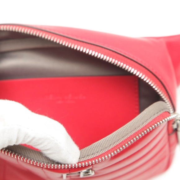 HENRI BENDEL Red Leather Quilted Belt Bag Gunmetal Hardware Credit Cards NEW - Picture 8 of 10